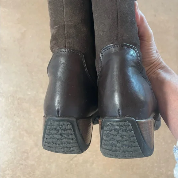 Aquatalia Meadow Boot Brown Suede Size 10 Waterproof Wdge Heel Padded Lining - Picture 11 of 14